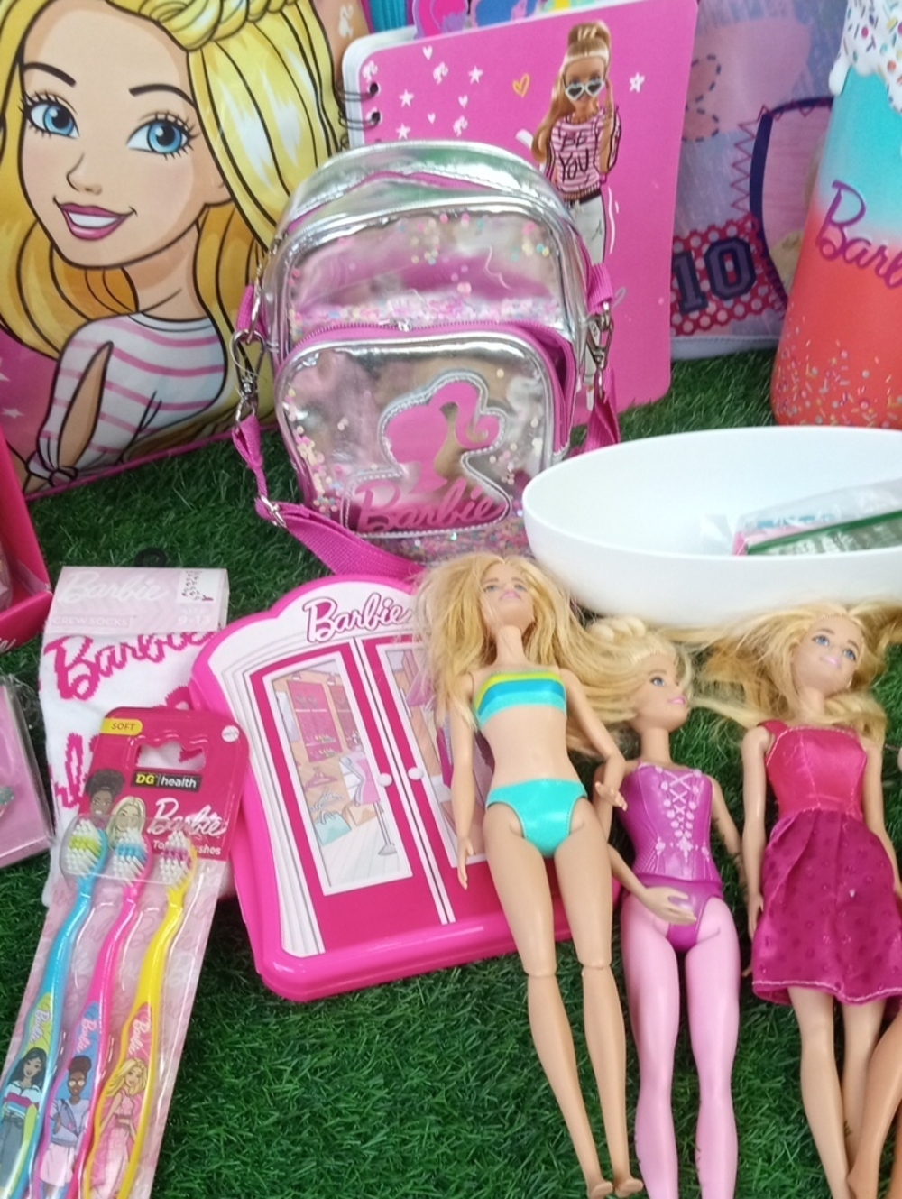 🔴 Barbie Backpack Bundle - Picture 3 of 5